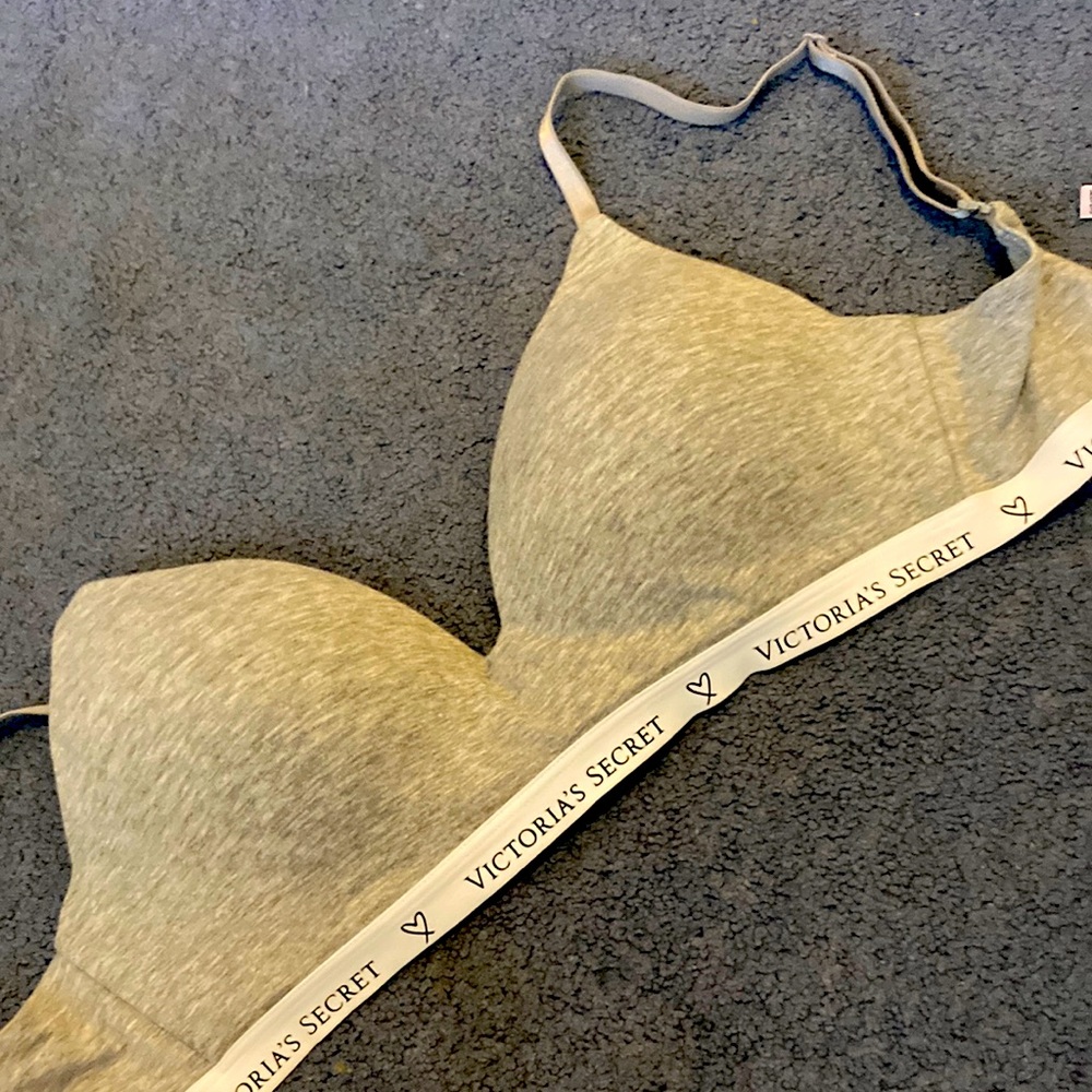 Victoria’s Secret bra